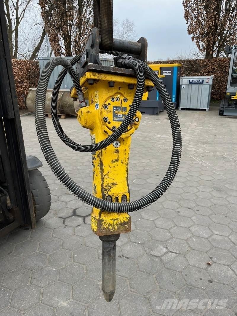 Atlas Copco SB202 Hamers en brekers
