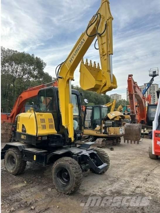 Hyundai 60W-7 Wielgraafmachines