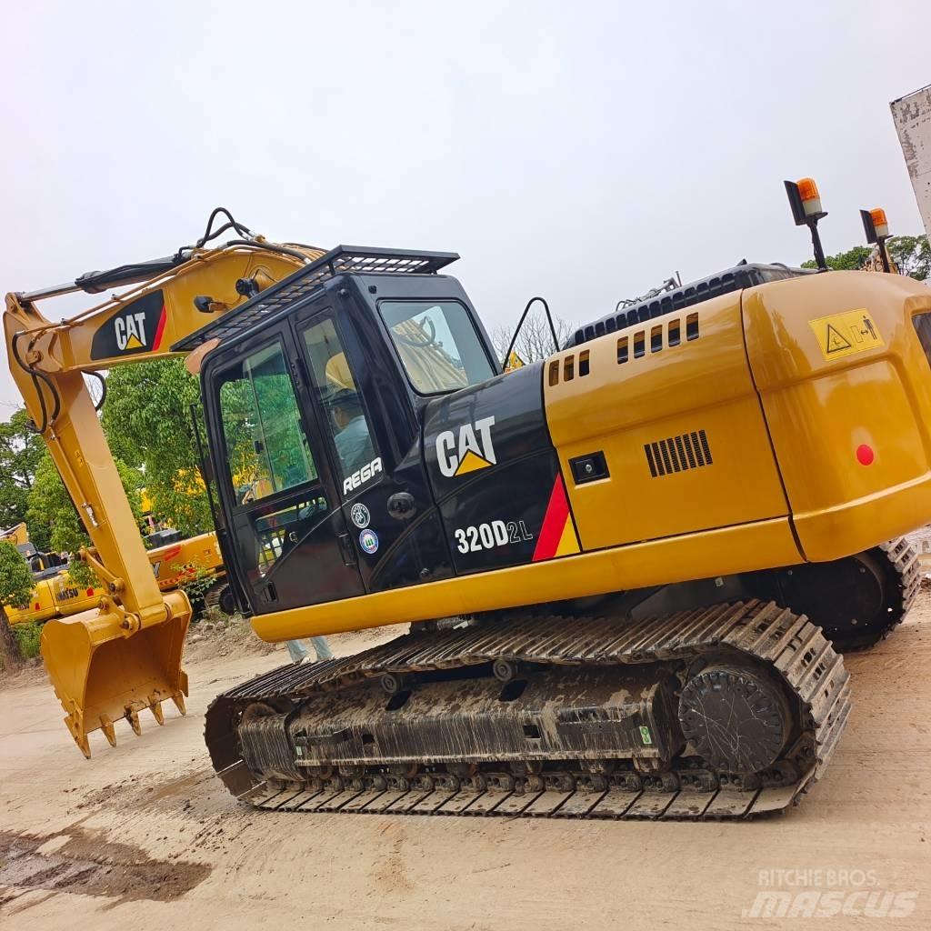 CAT 320 D Rupsgraafmachines