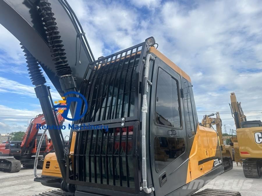 Hyundai R220LC-9S Rupsgraafmachines