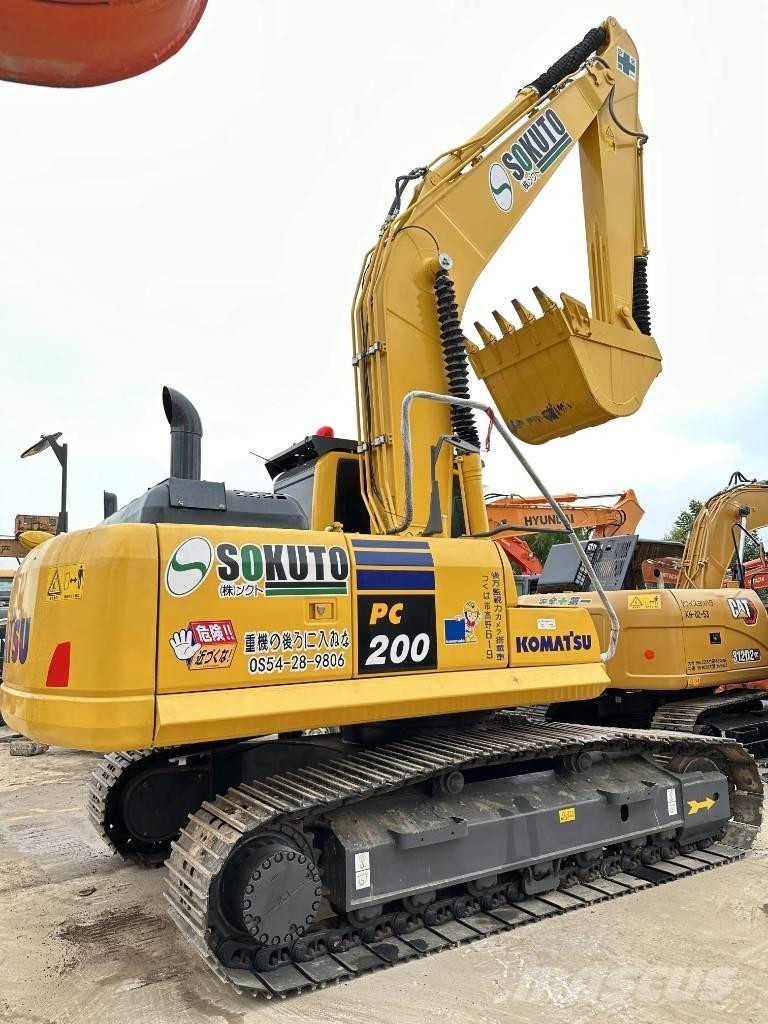Komatsu PC200-8 Rupsgraafmachines
