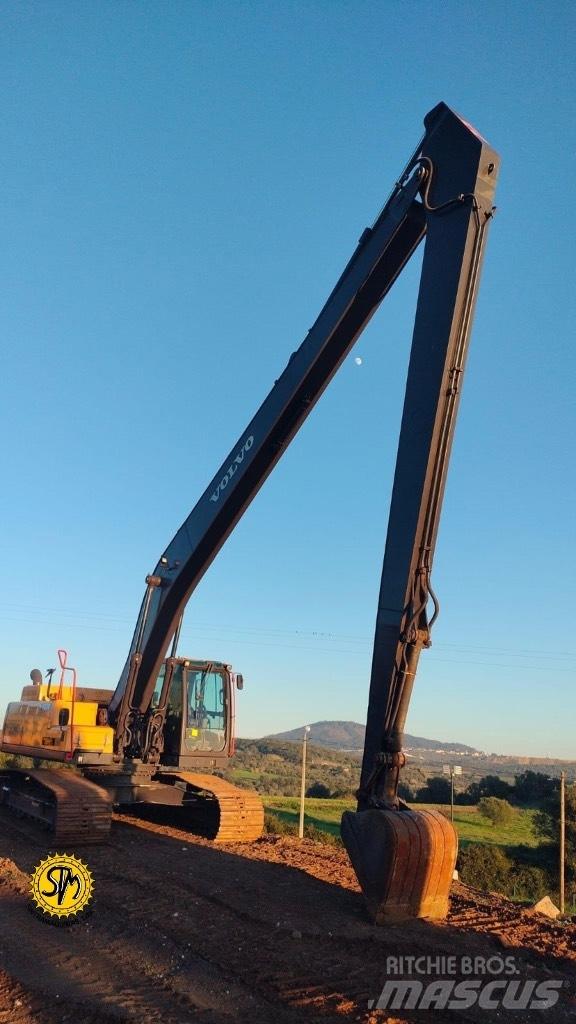 Volvo EC 250 D Rupsgraafmachines