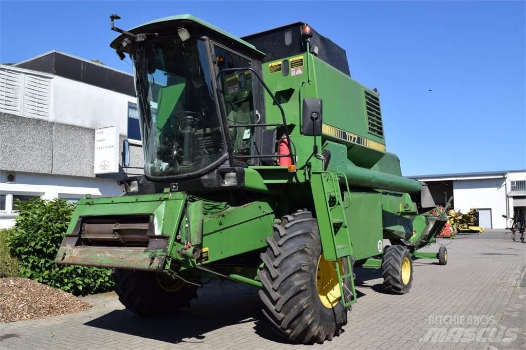 John Deere 1177 Maaidorsmachines