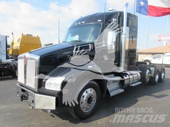 Kenworth T880 Trekkers