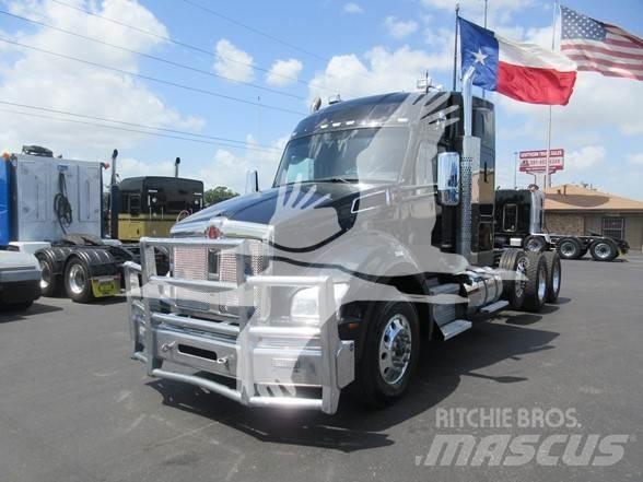 Kenworth T880 Trekkers