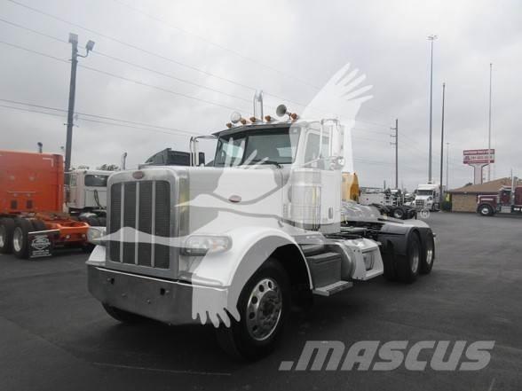 Peterbilt 389 Trekkers