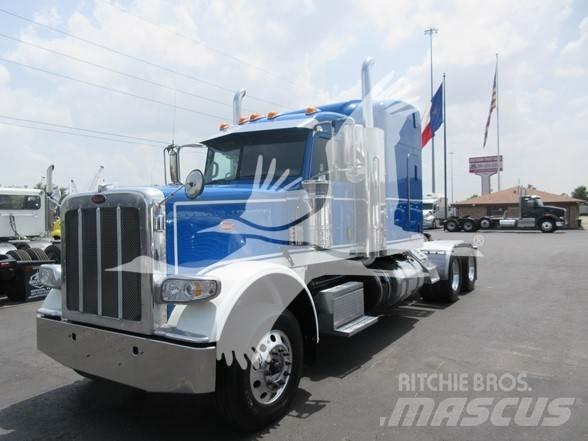 Peterbilt 389 Trekkers