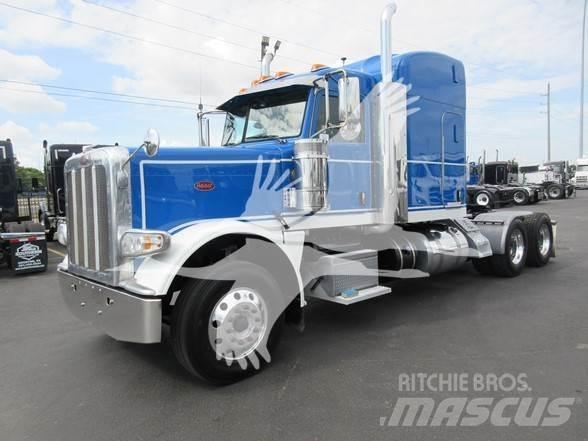 Peterbilt 389 Trekkers