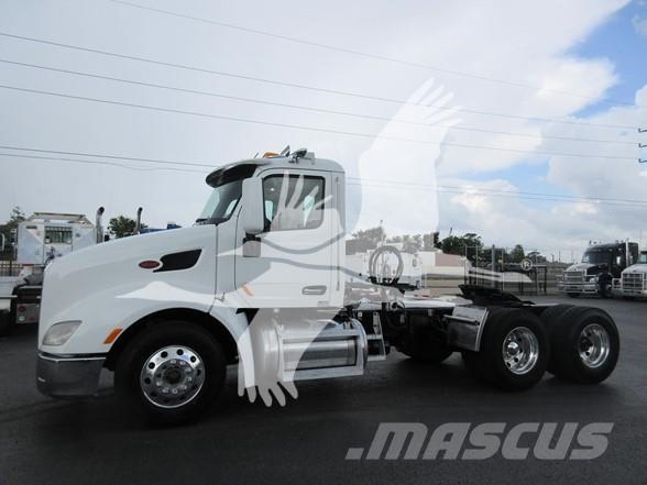 Peterbilt 579 Trekkers
