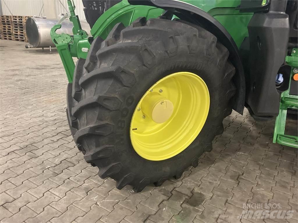 John Deere 6R 150 Tractoren