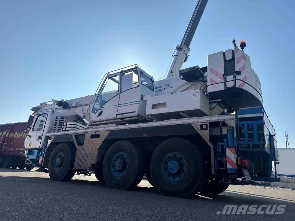Grove GMK 3060 Ruw terrein kranen