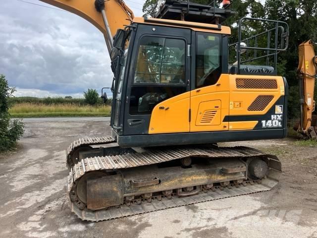 Hyundai HX 140 L Rupsgraafmachines