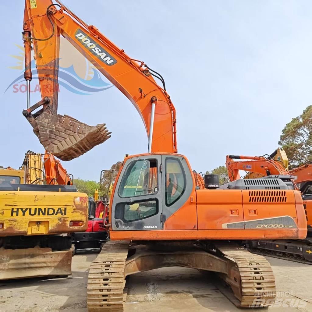 Doosan DX 300 LC Rupsgraafmachines
