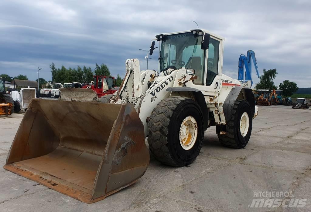 Volvo L 110 F Wielladers