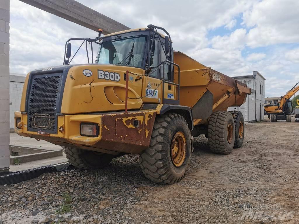 Bell B30D Knik dumptrucks