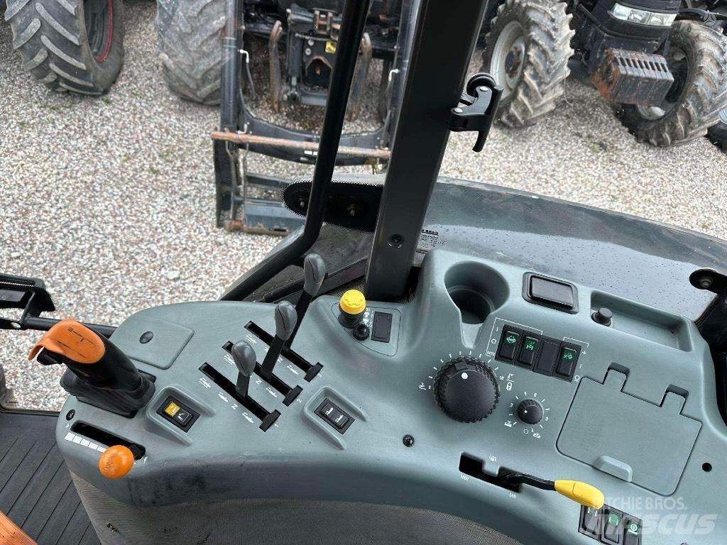 Case IH MX 150 Tractoren