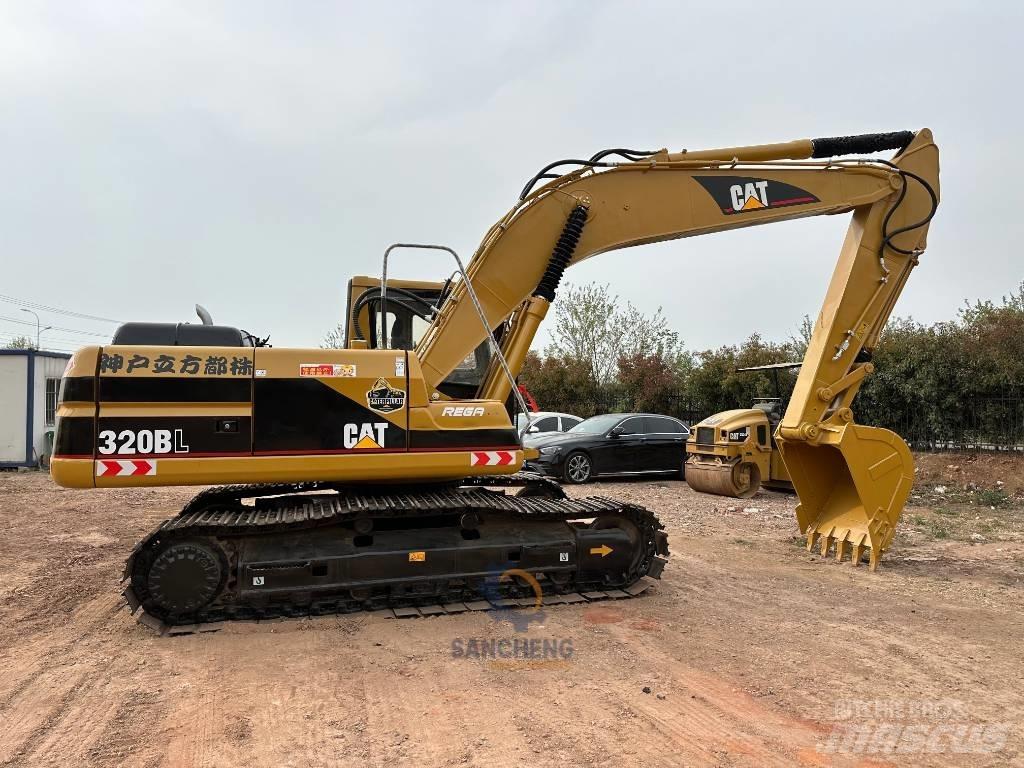 CAT 320 B L Rupsgraafmachines