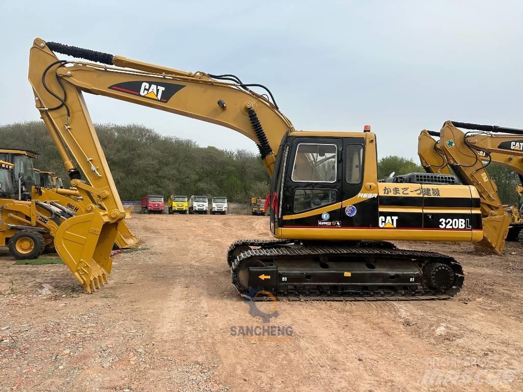 CAT 320 B L Rupsgraafmachines