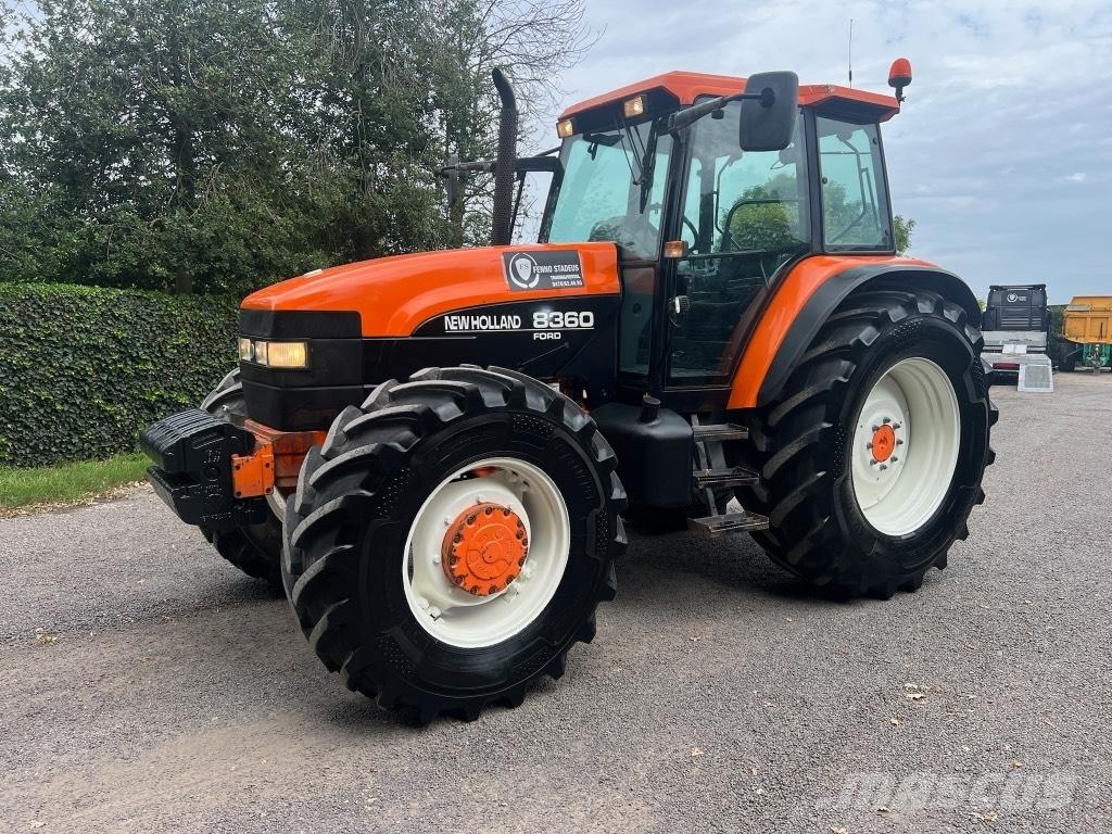 Ford 8360 DT Tractoren
