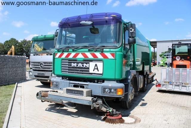 MAN M 2000 Gemeente voertuigen