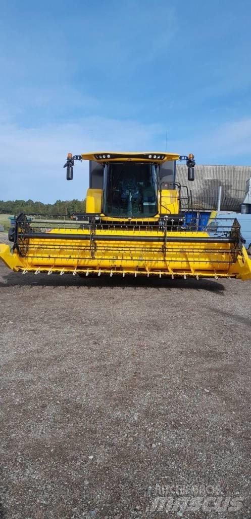 New Holland CX 5.80 Maaidorsmachines