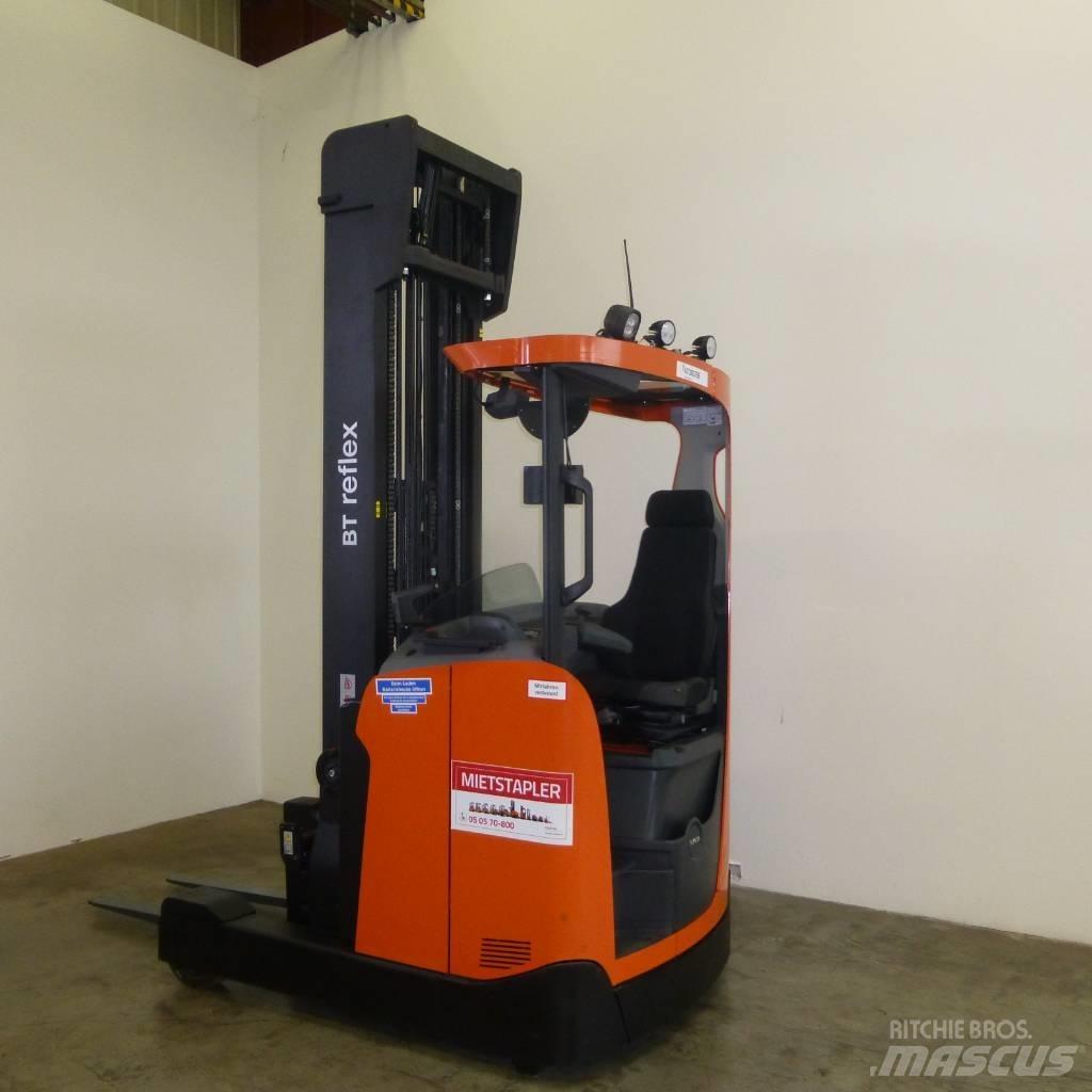 BT RR E 160 HE Reachtruck voor hoog niveau