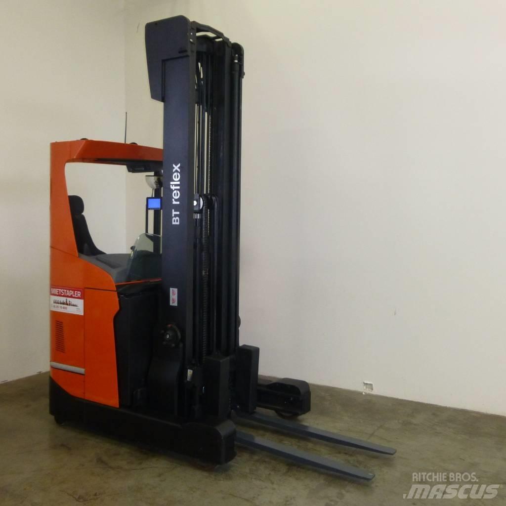 BT RR E 160 HE Reachtruck voor hoog niveau