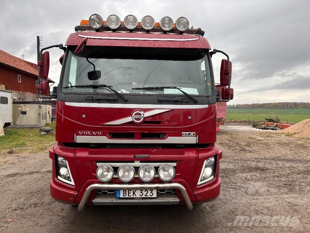 Volvo VOLVO FM 8*4 Vrachtwagen met containersysteem
