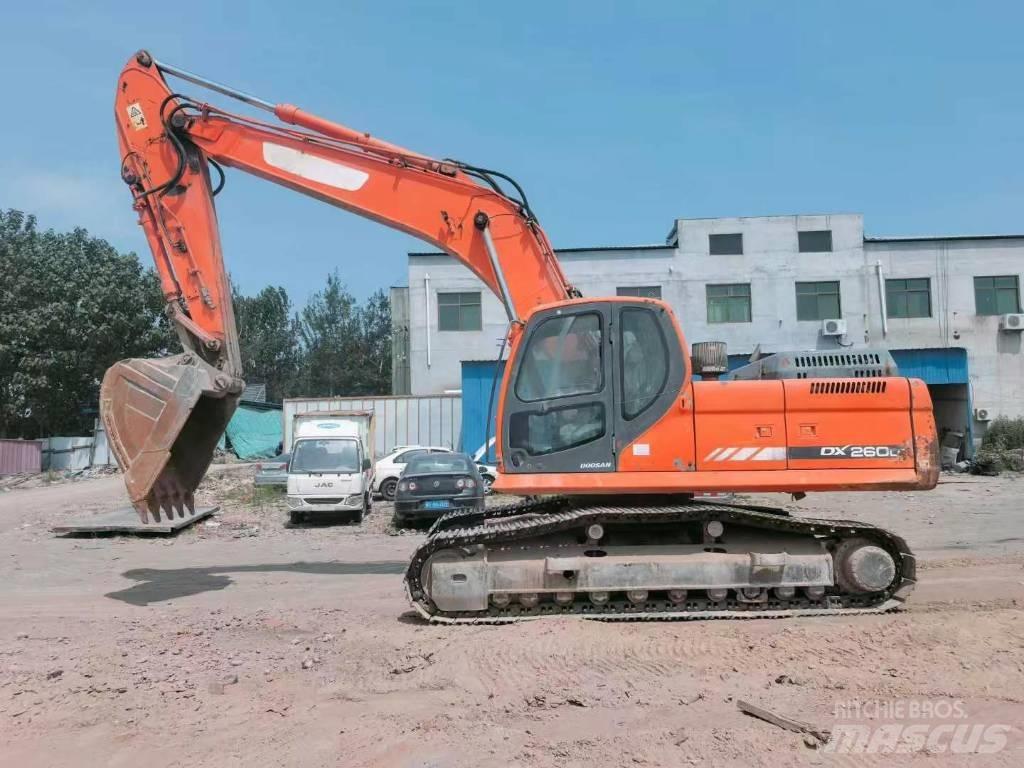 Doosan DX260 Rupsgraafmachines