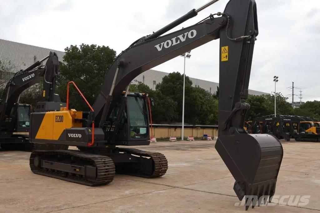 Volvo EC 200 Rupsgraafmachines