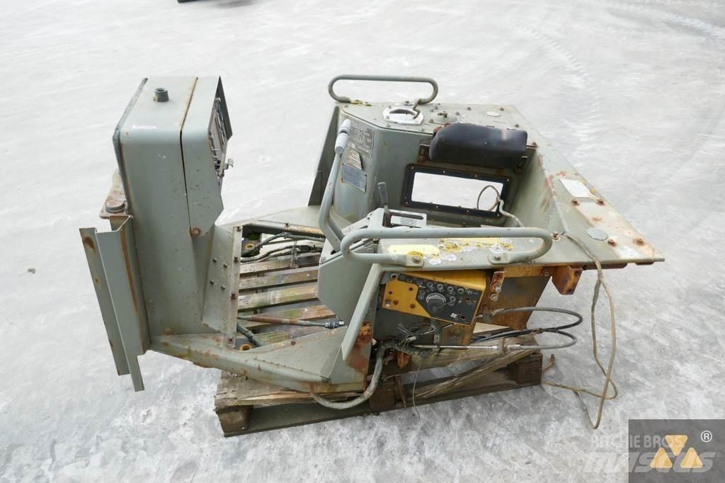 CAT 6T-3309 Cabine en interieur