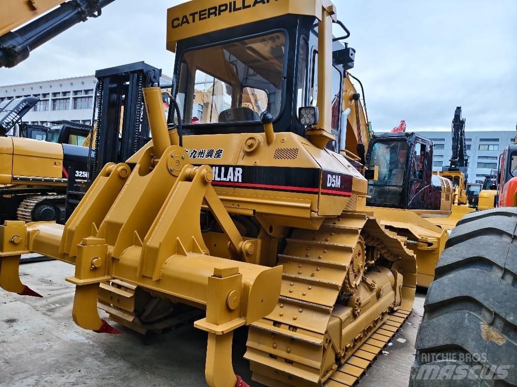 CAT D 5 M Rupsdozers