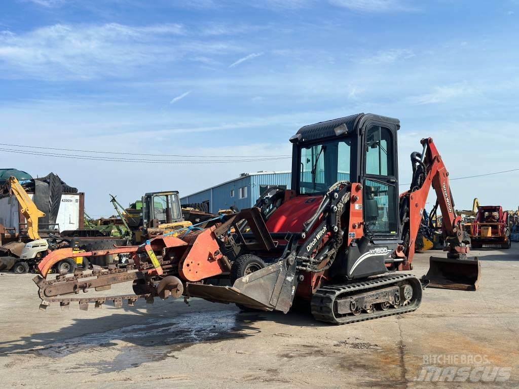 Ditch Witch XT 1600 Graaf-laadcombinaties