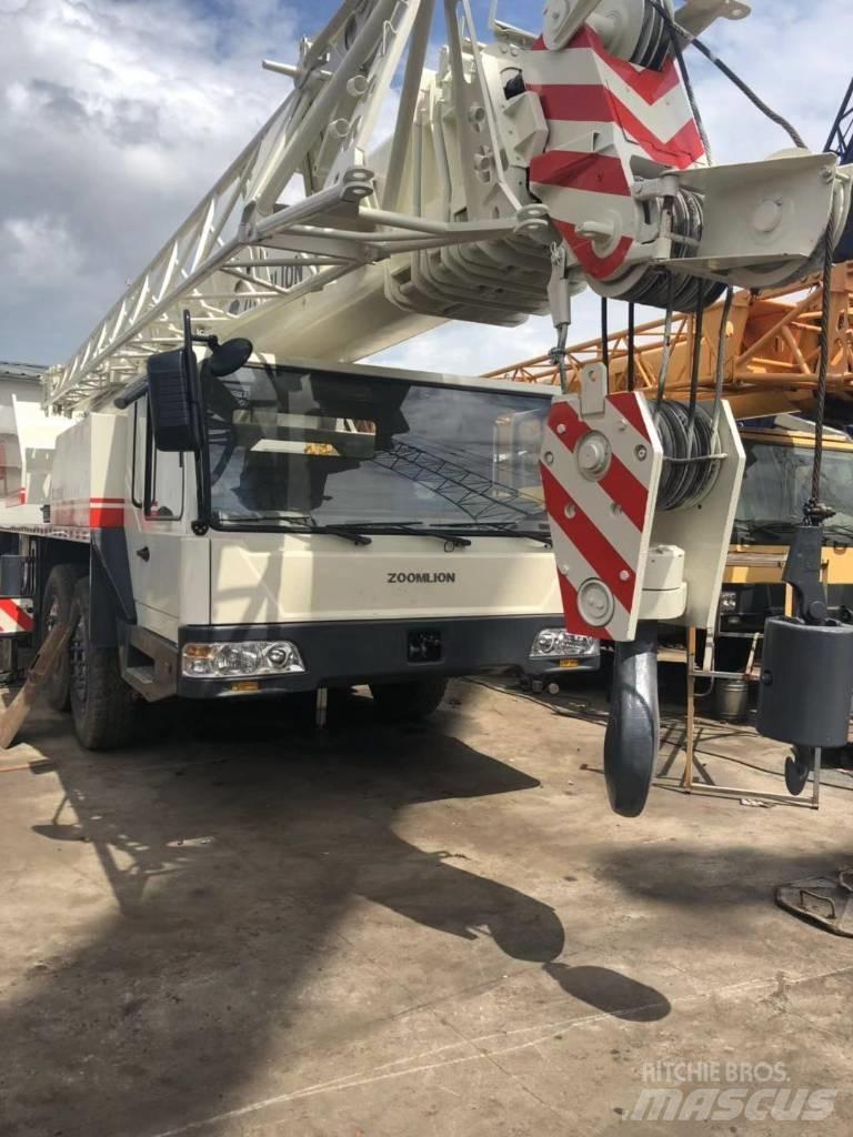 Zoomlion QY 70 V Kranen voor alle terreinen