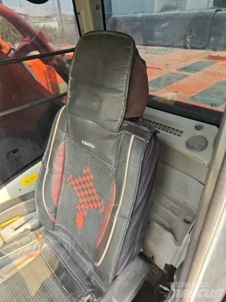 Hitachi 470 Rupsgraafmachines