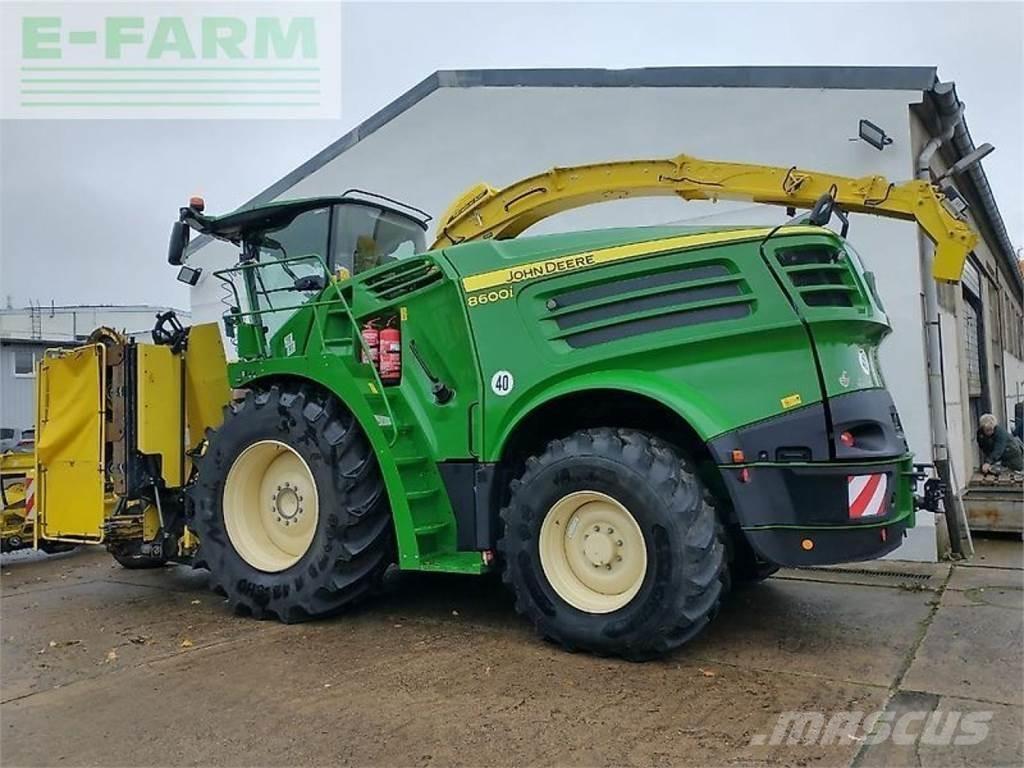 John Deere 8600 Zelfrijdende veldhakselaars