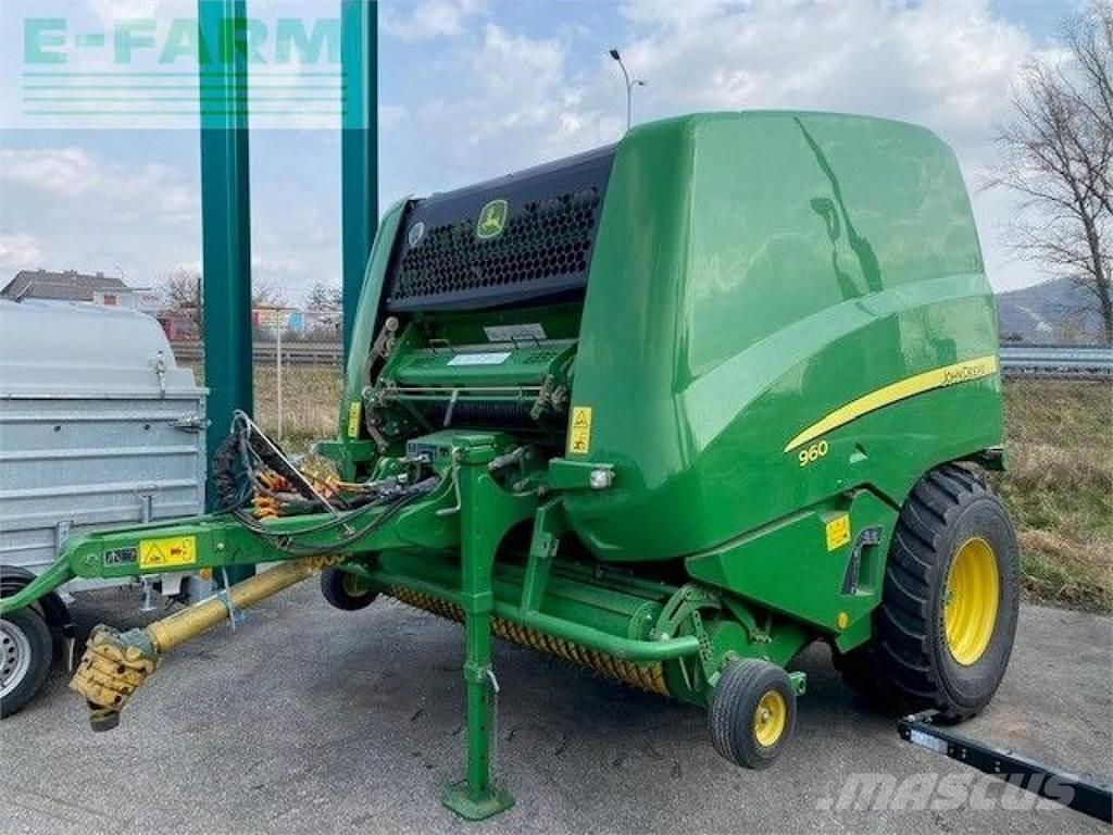 John Deere 960 Vierkante balenpers