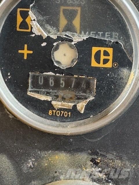 CAT D 6 D Rupsdozers