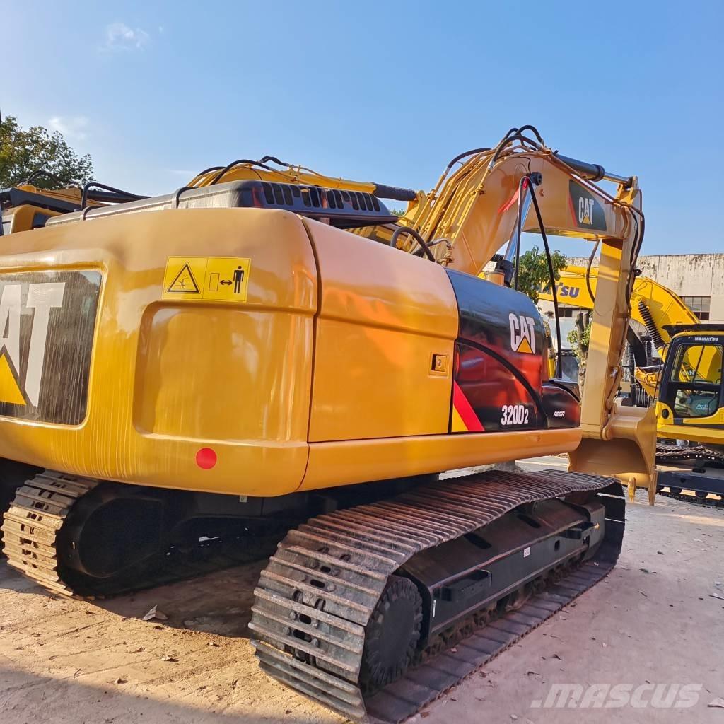 CAT 320 D Rupsgraafmachines