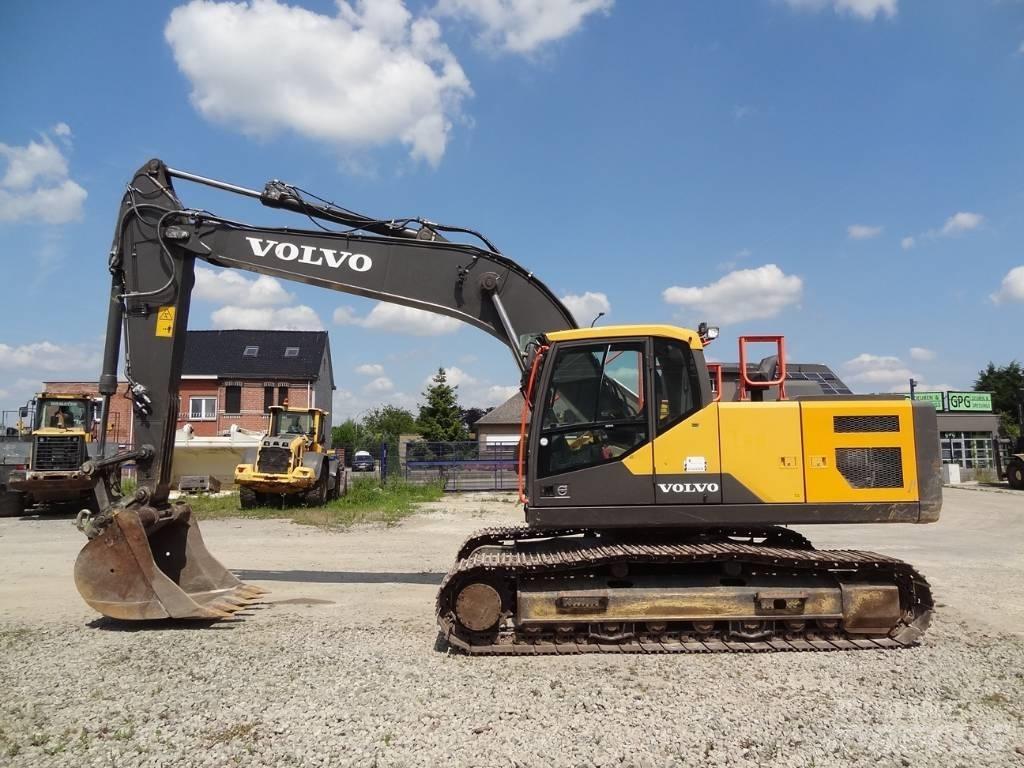 Volvo EC 220 E Rupsgraafmachines