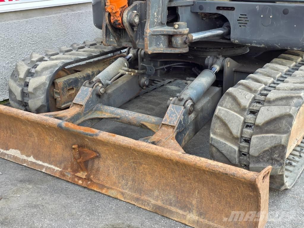 Doosan DX 80 R Midigraafmachines 7t - 12t