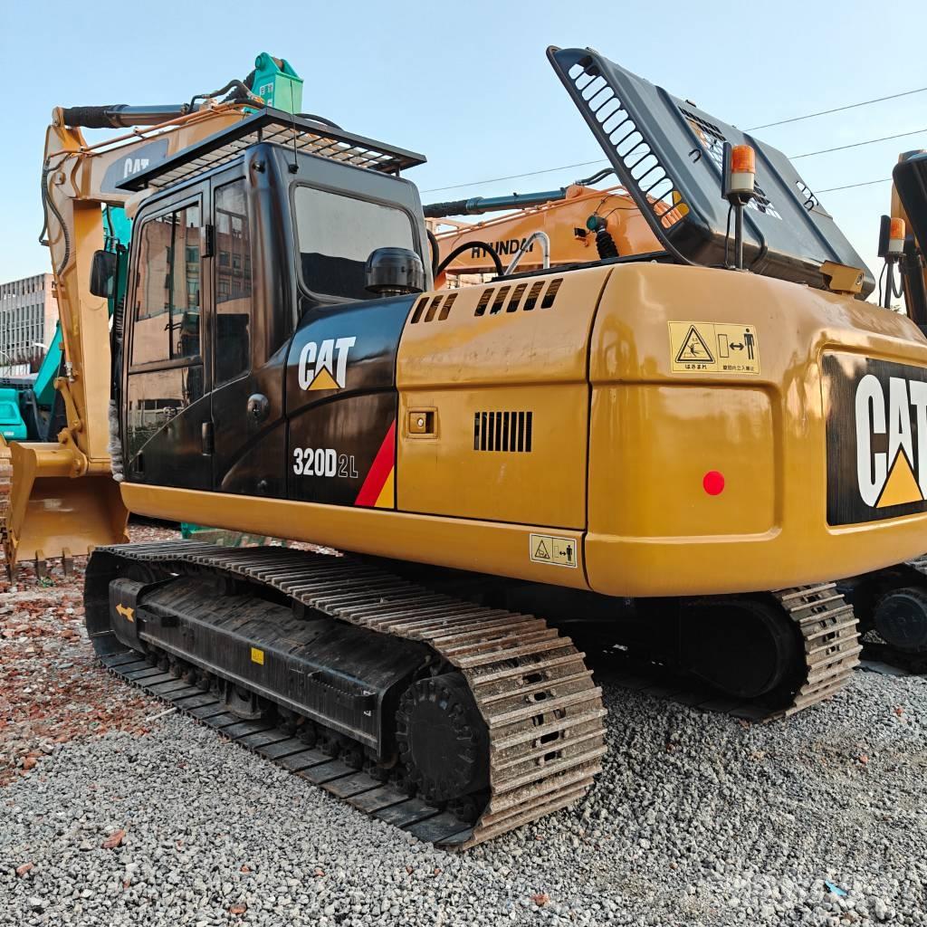 CAT 320D2L Rupsgraafmachines