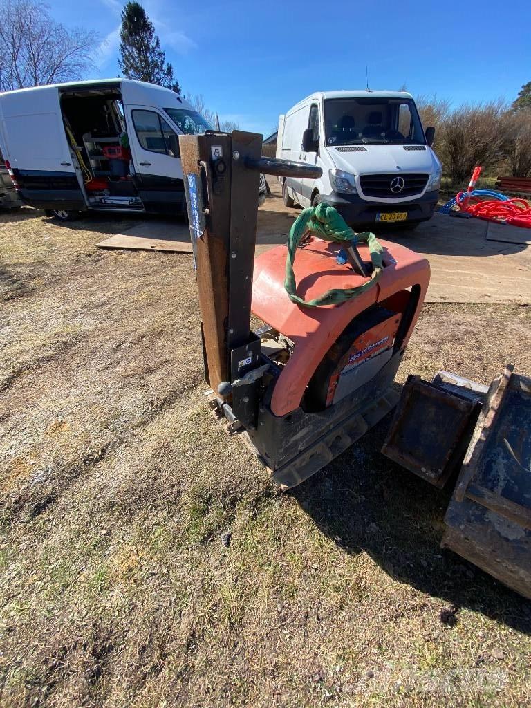 Husqvarna LG504 Trilmachines