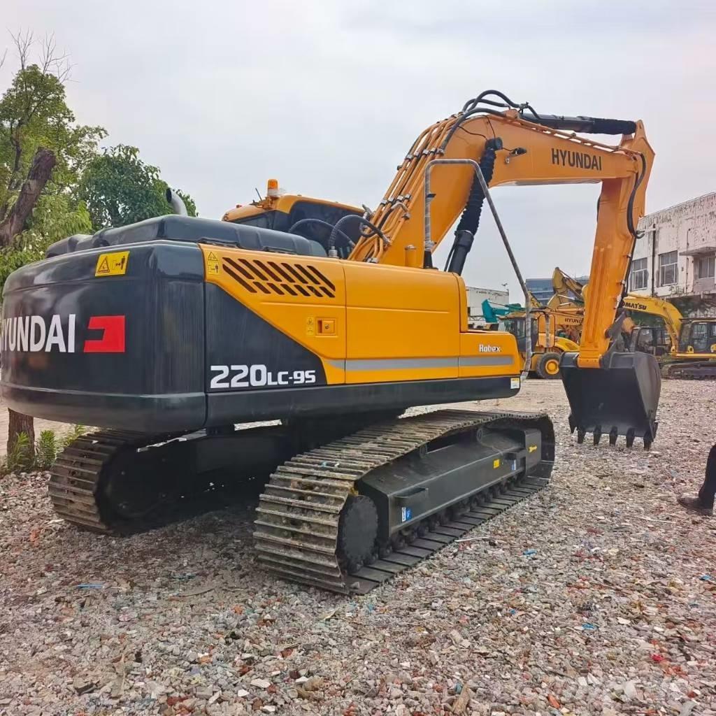 Hyundai 220 LC-9S Rupsgraafmachines