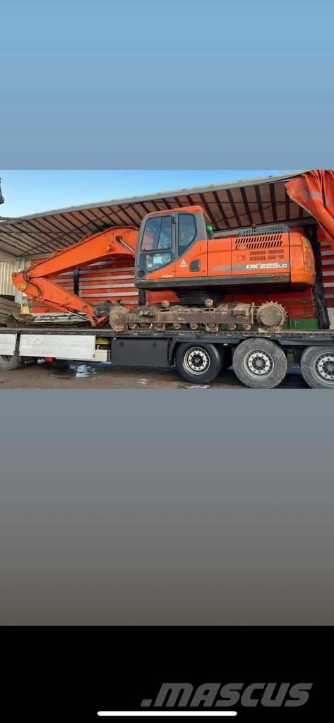 Develon DX 225 LC-7 Rupsgraafmachines