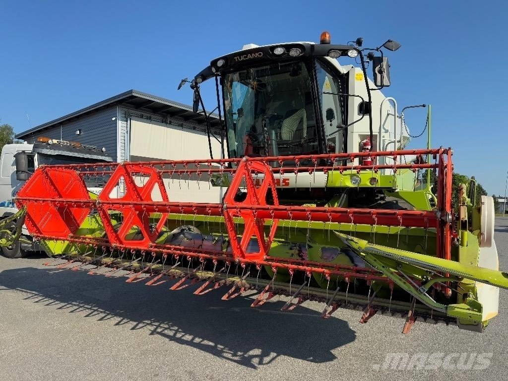 CLAAS Tucano 420 APS Maaidorsmachines