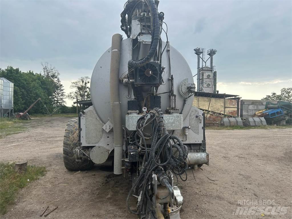 Kumm KTX 20,5 Mesttank
