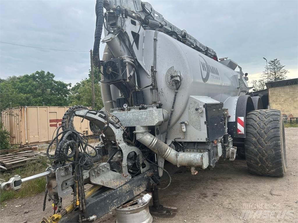 Kumm KTX 20,5 Mesttank