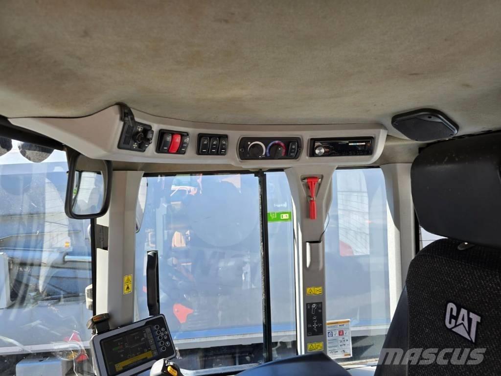 CAT 926M Wielladers