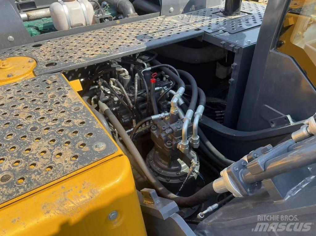 Volvo EC 220 Rupsgraafmachines